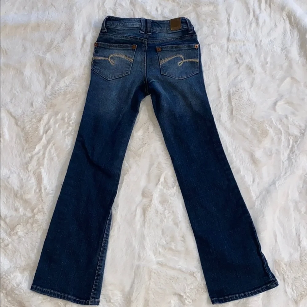 Justice distressed girls